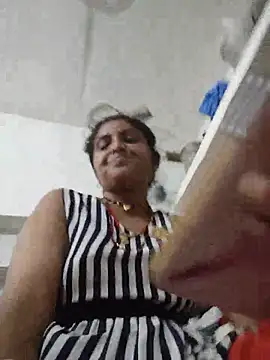 LUCKY cut online show from June 20, 6:11 pm