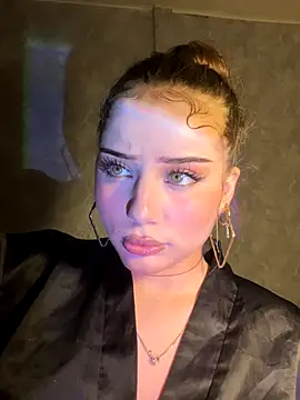Snapshot of Immy_Megan chatting on October 1, 2:01 pm Immy Megan online show from October 1, 2:01 pm