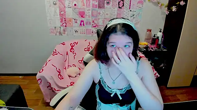 Acid Kate online show from October 9, 12:30 am