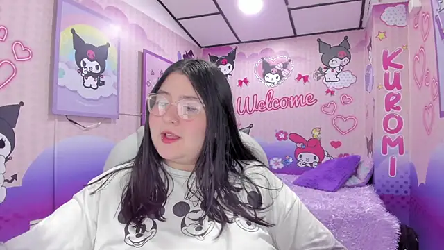 Snapshot of Dulce_meow chatting on July 5, 11:28 am Dulce meow online show from July 5, 11:28 am