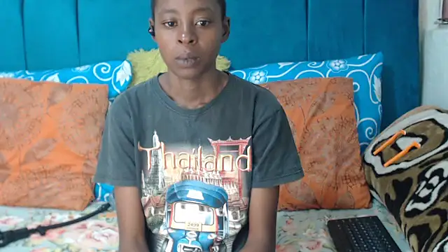SweetSlenderChoc online show from April 29, 5:41 pm