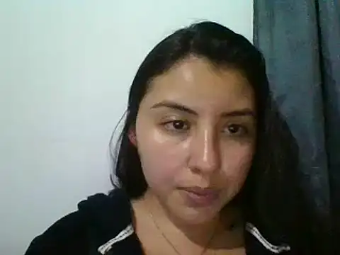 Snapshot of _Romilly_ chatting on October 26, 3:23 am Romilly online show from October 26, 3:23 am