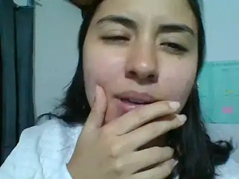 Snapshot of _Romilly_ chatting on November 12, 2:34 am Romilly online show from November 12, 2:34 am