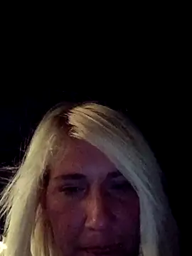 heheskippy online show from April 22, 5:10 am