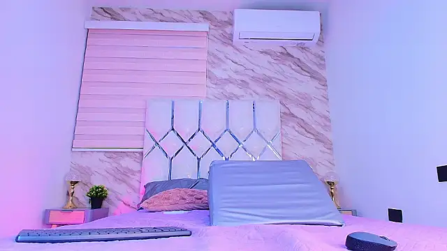 collet 1 online show from February 28, 11:55 am