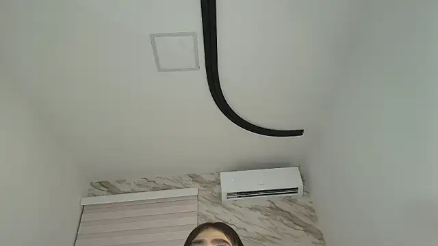 Snapshot of collet_1 chatting on July 9, 12:09 pm collet 1 online show from July 9, 12:09 pm