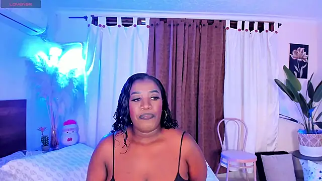 ViolettGomez 93 online show from May 9, 8:47 pm