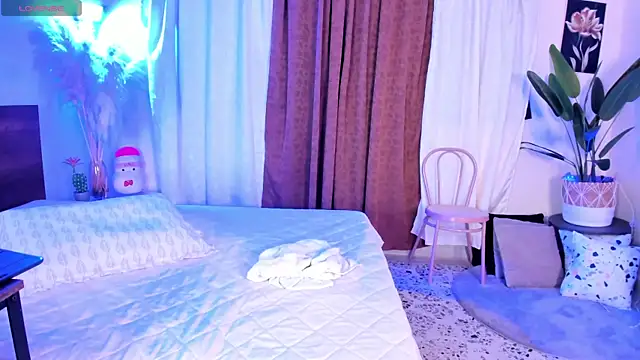 ViolettGomez 93 online show from May 14, 8:15 pm
