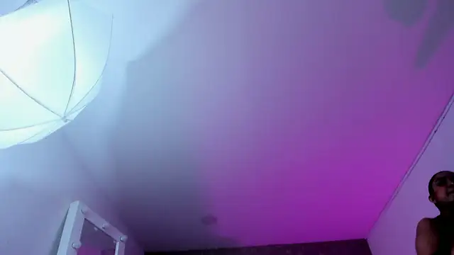 KaylieBrooks online show from November 30, 3:38 pm