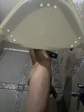 Efrain6996 online show from July 10, 11:57 am