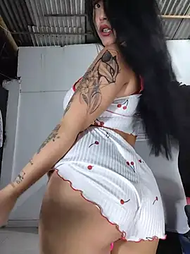karly hot  online show from August 4, 1:20 am