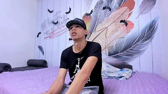 Mycandyfor You online show from November 16, 7:19 pm