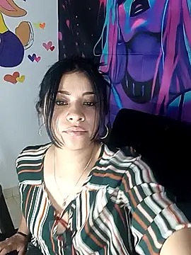 ValerieLove  online show from September 10, 7:47 pm