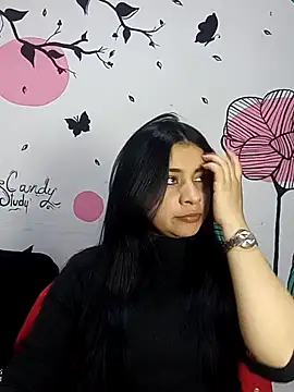 ValerieLove  online show from October 15, 8:31 pm