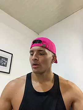 Snapshot of Smith_Fitness chatting on May 3, 6:03 pm Smith Fitness online show from May 3, 6:03 pm
