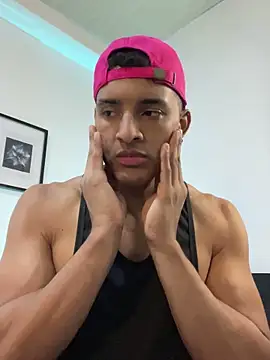 Snapshot of Smith_Fitness chatting on May 16, 12:48 pm Smith Fitness online show from May 16, 12:48 pm