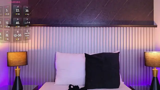 Meganreed  online show from June 25, 10:03 pm