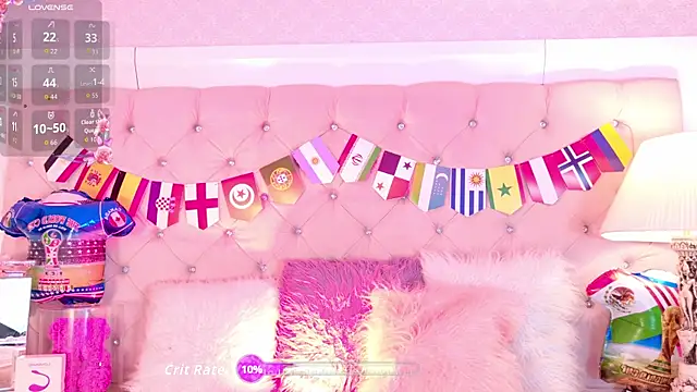Snapshot of CaterinaRomano chatting on July 2, 7:53 pm CaterinaRomano online show from July 2, 7:53 pm