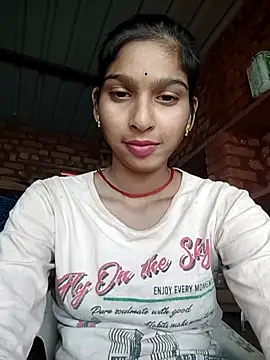 Snapshot of Yatiksha_Beby chatting on November 7, 6:24 am Yatiksha Beby online show from November 7, 6:24 am