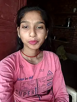 Snapshot of Yatiksha_Beby chatting on November 8, 6:35 am Yatiksha Beby online show from November 8, 6:35 am