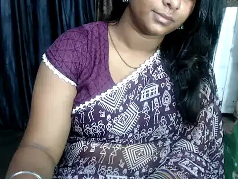 Snapshot of DearKimmi chatting on December 5, 4:44 pm DearKimmi online show from December 5, 4:44 pm