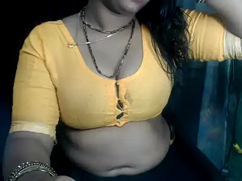 Snapshot of DearKimmi chatting on January 15, 8:16 pm DearKimmi online show from January 15, 8:16 pm