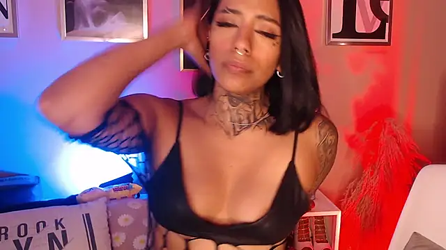 biancaleblanc online show from April 29, 5:30 pm