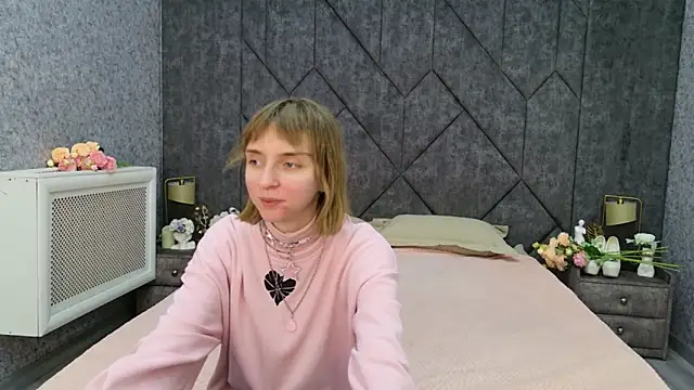 Beverly Gomes online show from February 19, 8:16 pm