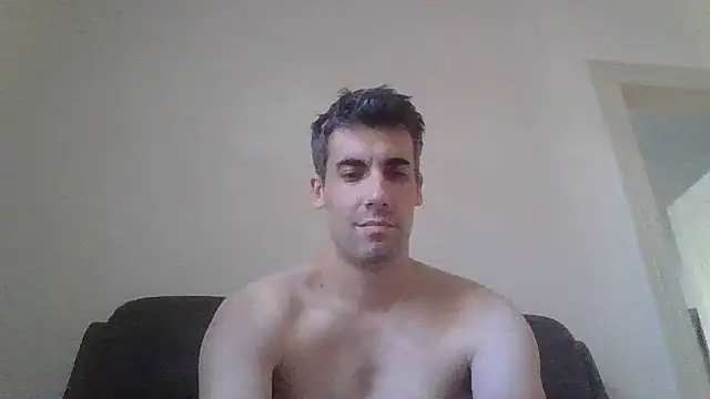 Snapshot of JulioIsHere4you chatting on September 27, 2:00 pm JulioIsHere4you online show from September 27, 2:00 pm