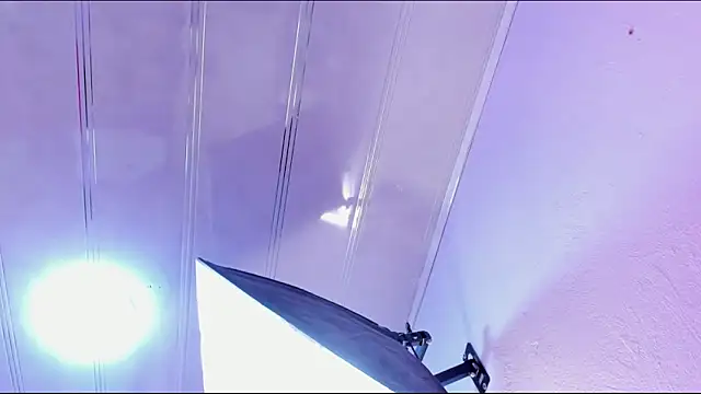 Snapshot of sharik_noa chatting on September 10, 7:36 pm sharik noa online show from September 10, 7:36 pm