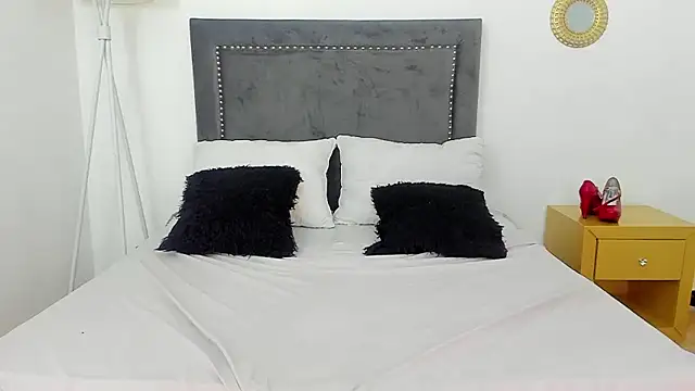 RubyStrong online show from January 5, 7:06 pm