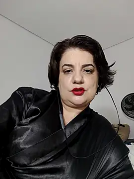 lucimarry48 online show from November 21, 11:47 pm