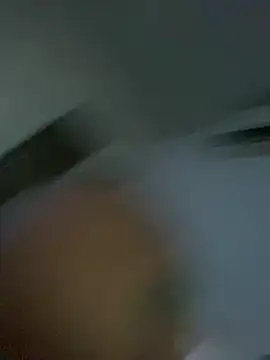 Snapshot of danilyns chatting on April 6, 5:25 pm danilyns online show from April 6, 5:25 pm