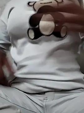 Snapshot of Janvi_Jaitly chatting on October 25, 7:52 pm Janvi Jaitly online show from October 25, 7:52 pm