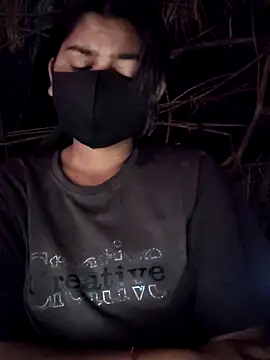 Janvi Jaitly online show from February 28, 1:28 am