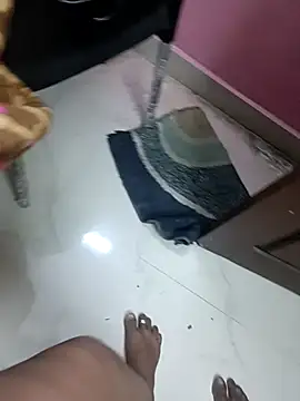 Snapshot of nishatelugu1 chatting on September 26, 3:43 am nishatelugu1 online show from September 26, 3:43 am