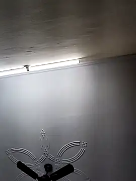 Snapshot of Kajal-baby07 chatting on November 17, 5:41 pm Kajal-baby07 online show from November 17, 5:41 pm