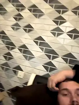 Snapshot of Badking9377 chatting on November 29, 9:07 pm Badking9377 online show from November 29, 9:07 pm