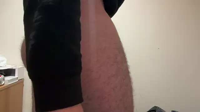 Snapshot of twinkydave chatting on November 26, 6:20 pm twinkydave online show from November 26, 6:20 pm