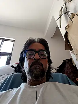 Snapshot of malhotra21 chatting on September 23, 9:12 am malhotra21 online show from September 23, 9:12 am