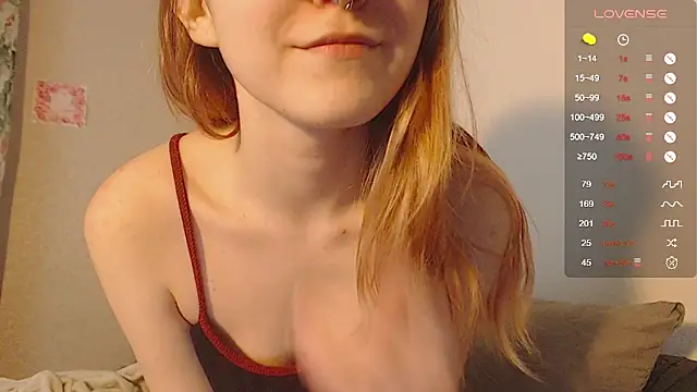 Snapshot of ohmycheryl chatting on November 8, 4:40 pm ohmycheryl online show from November 8, 4:40 pm