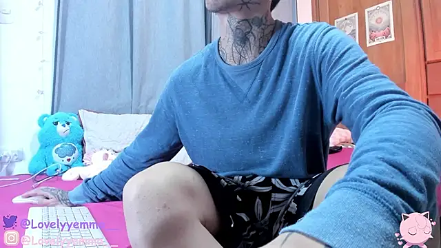 Snapshot of Dirtycalm chatting on November 20, 10:53 pm Dirtycalm online show from November 20, 10:53 pm