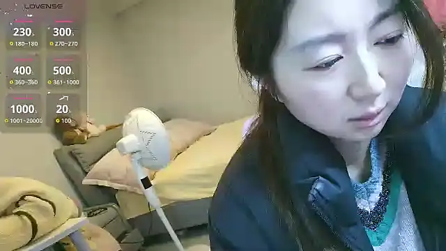 Diva VVN online show from March 4, 11:55 pm