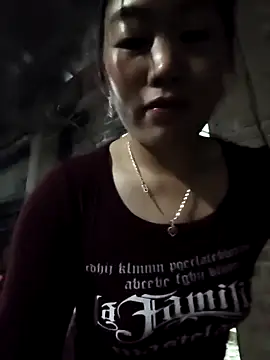 siki-00 online show from December 2, 11:45 pm