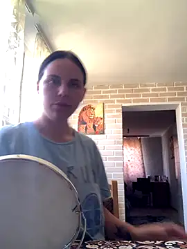 Snapshot of ksenia123 chatting on September 11, 11:43 am ksenia123 online show from September 11, 11:43 am