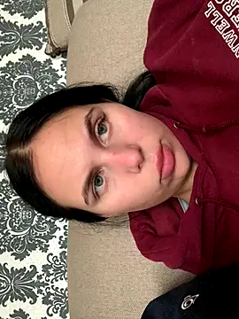 Snapshot of ksenia123 chatting on October 23, 11:42 am ksenia123 online show from October 23, 11:42 am