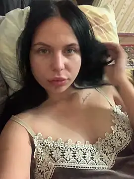 Snapshot of ksenia123 chatting on December 21, 12:45 pm ksenia123 online show from December 21, 12:45 pm