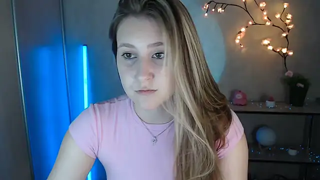 Milka kamila online show from June 25, 12:31 pm