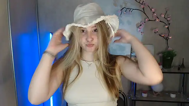 Milka kamila online show from July 1, 12:18 pm