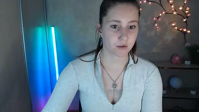 Milka kamila online show from July 6, 12:02 pm